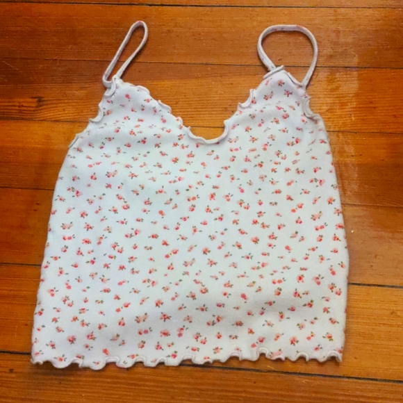 Brandy Melville Tops - Brandy Melville floral tank top